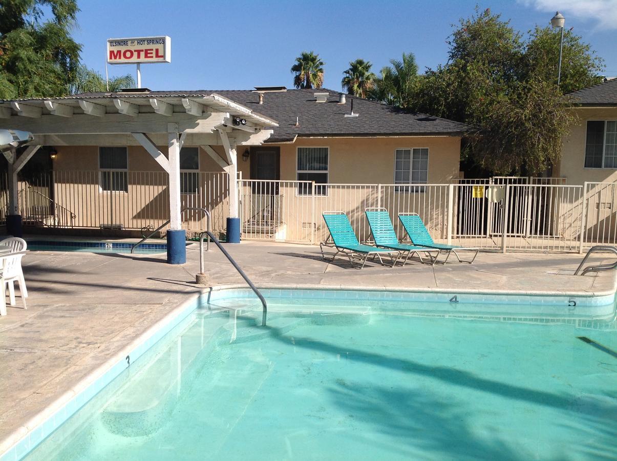 Elsinore Hotsprings Motel Lake Elsinore Exterior foto